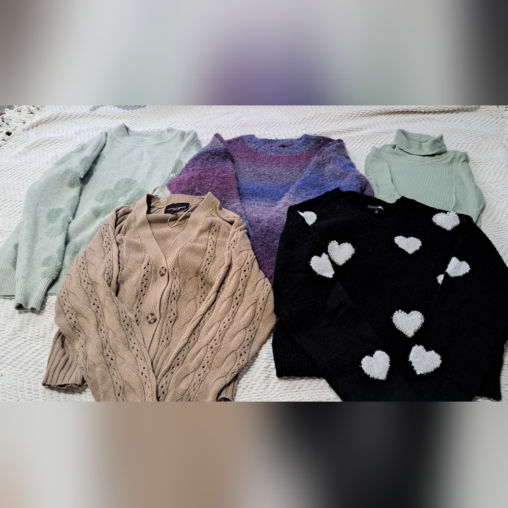 Sweater Haul (Selling Together)